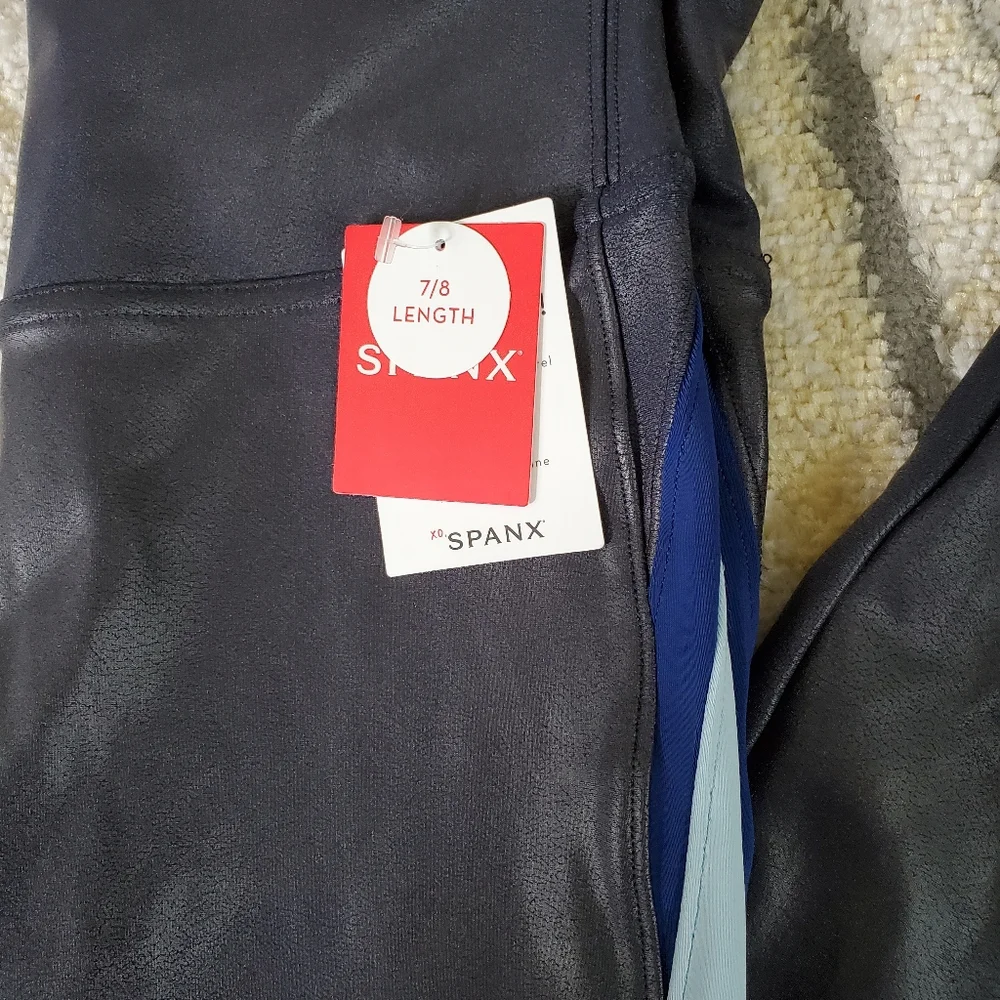 NWT SPANX Leggings